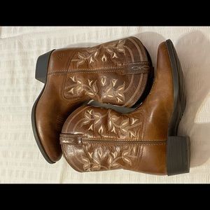 kids ariat size three, worn once, with design